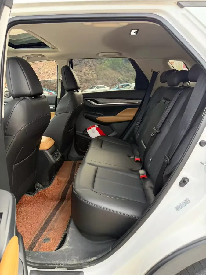 2022 ChangAn CS55 Plus 1.5T 180HP L4 7DCT,autocango,china used car exporter,china ev exporter,chinese used car exporter,chinese used ev exporter