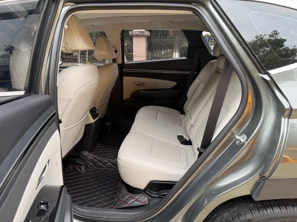 2021 Hyundai Tucson 1.5T 200HP L4 7DCT,autocango,china used car exporter,china ev exporter,chinese used car exporter,chinese used ev exporter