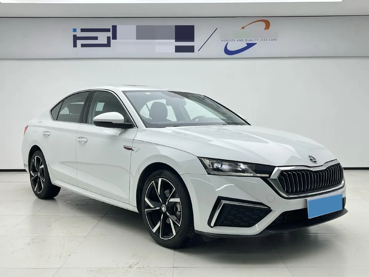 2023 Skoda Octavia 1.4T 150HP L4 7DCT,autocango,china used car exporter,china ev exporter,chinese used car exporter,chinese used ev exporter