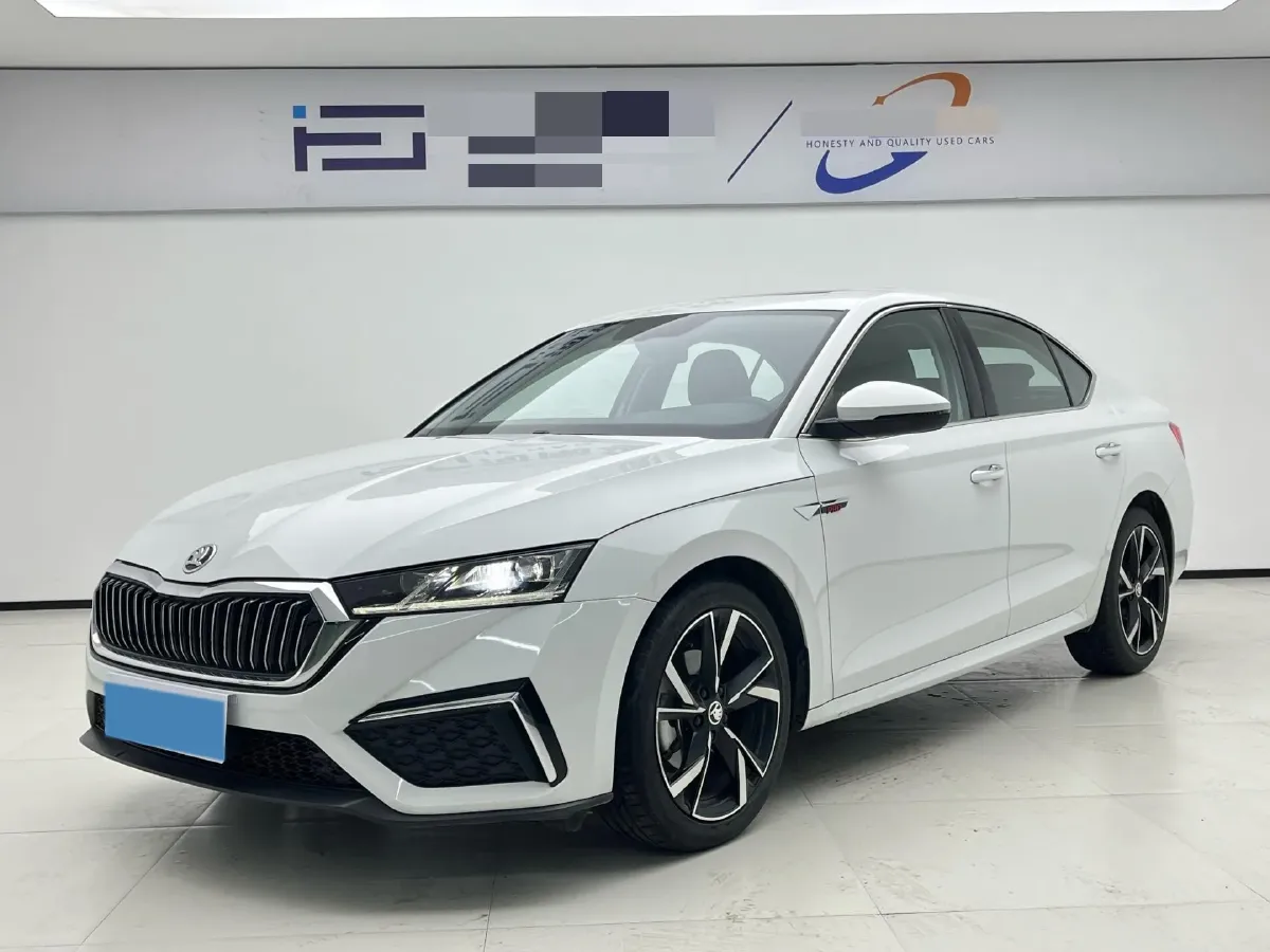 2023 Skoda Octavia 1.4T 150HP L4 7DCT,autocango,china used car exporter,china ev exporter,chinese used car exporter,chinese used ev exporter