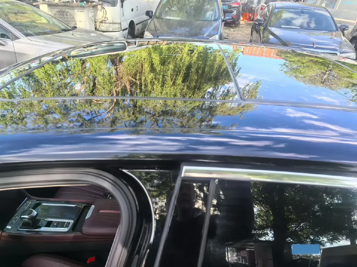 2023 HongQi H5 2.0T 224HP L4 8AT,autocango,china used car exporter,china ev exporter,chinese used car exporter,chinese used ev exporter