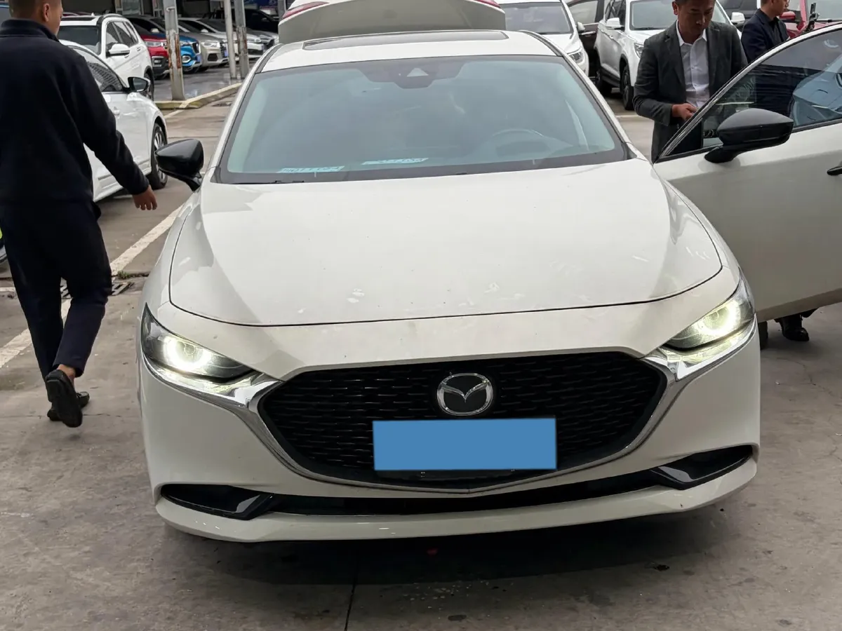 2021 Mazda 3 Axela 2.0L 158HP L4 6AT,autocango,china used car exporter,china ev exporter,chinese used car exporter,chinese used ev exporter
