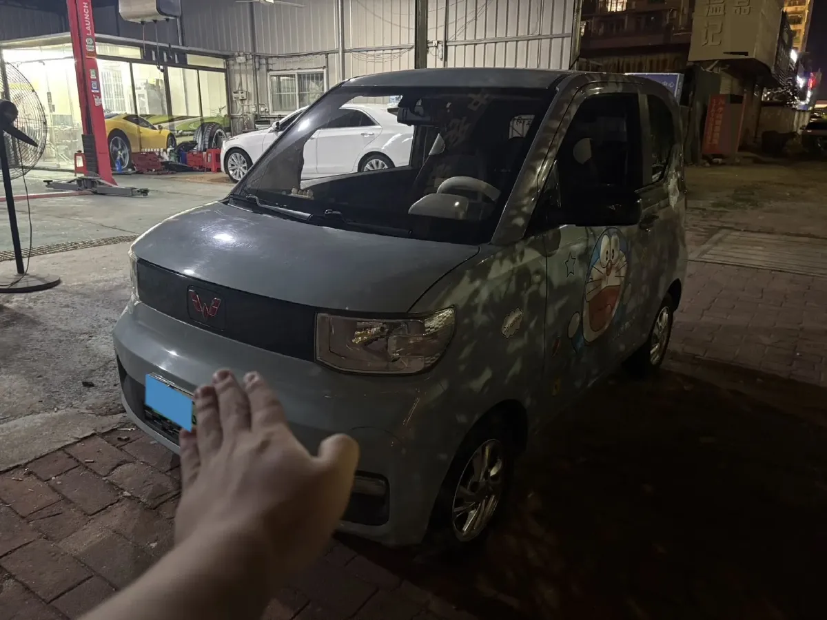 2020 WuLing HongGuang MINI EV BEV 13.8KWH,autocango,china used car exporter,china ev exporter,chinese used car exporter,chinese used ev exporter
