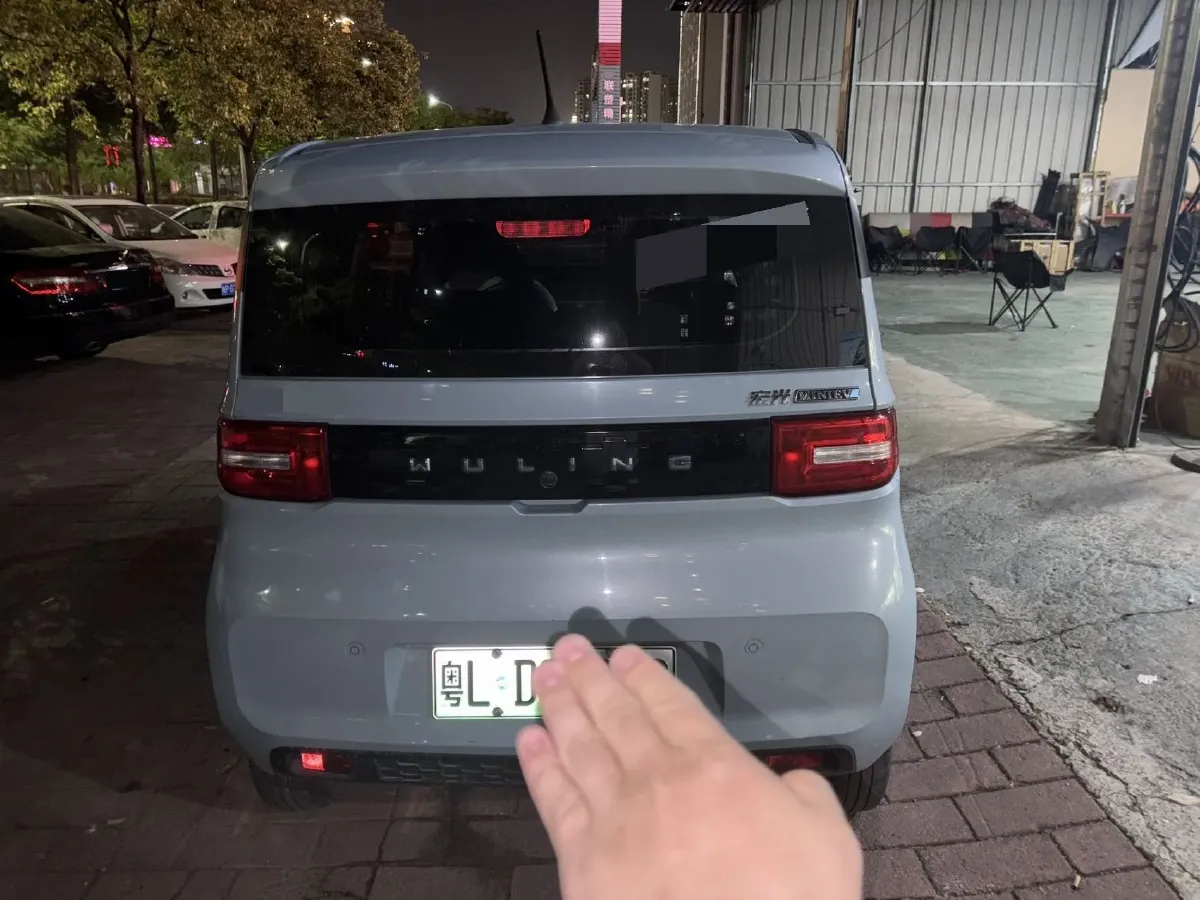 2020 WuLing HongGuang MINI EV BEV 13.8KWH,autocango,china used car exporter,china ev exporter,chinese used car exporter,chinese used ev exporter