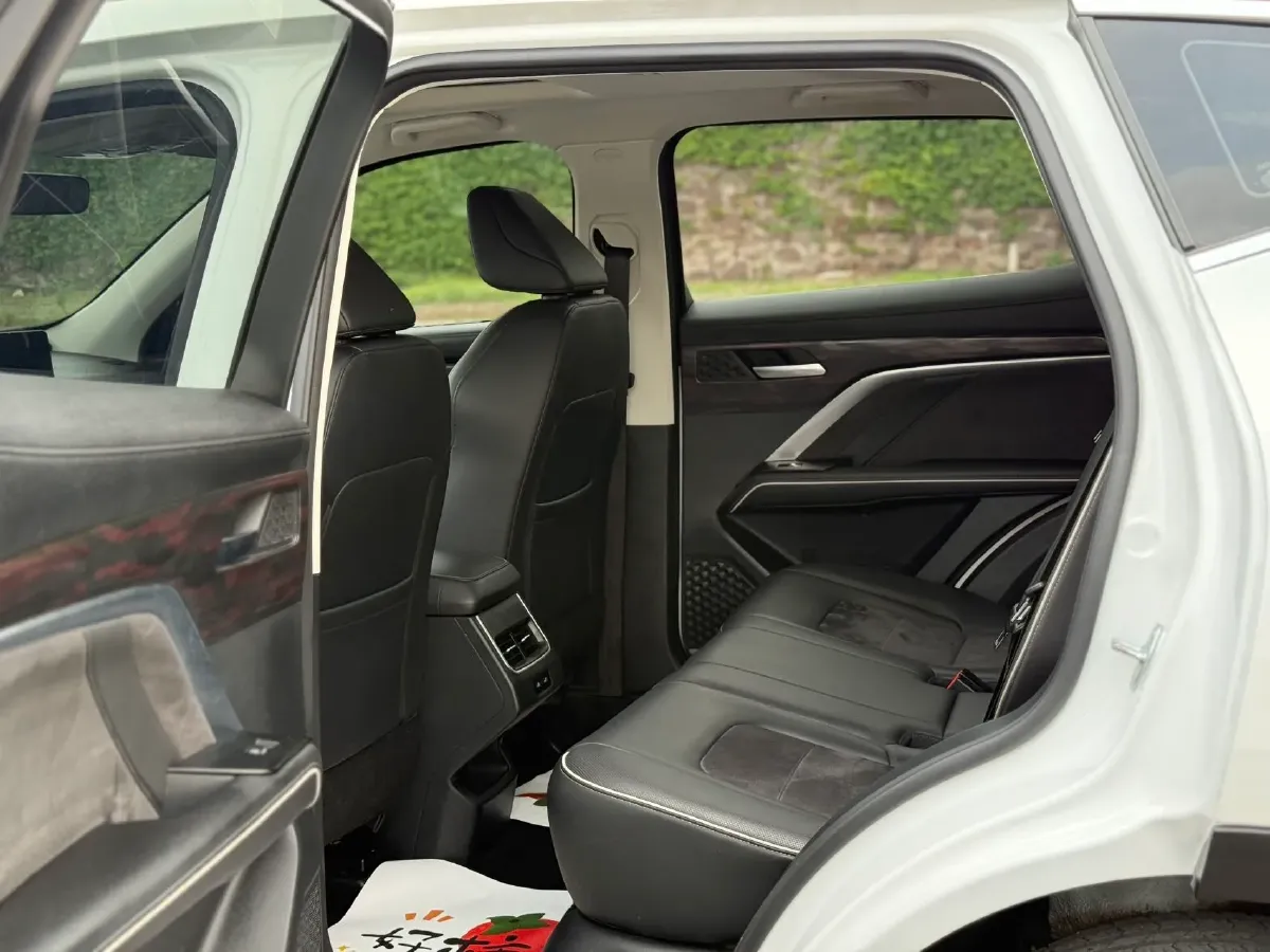 2023 Haval H6 1.5T 150HP L4 7DCT,autocango,china used car exporter,china ev exporter,chinese used car exporter,chinese used ev exporter