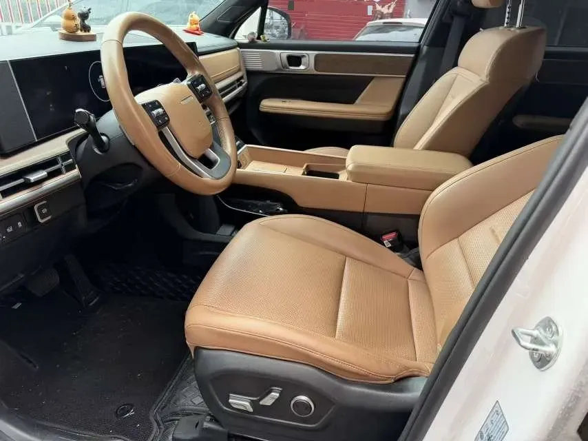 2024 Hyundai Santafe 2.0T 247HP L4 8AT,autocango,china used car exporter,china ev exporter,chinese used car exporter,chinese used ev exporter