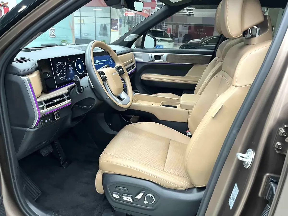 2024 Hyundai Santafe 2.0T 247HP L4 8AT,autocango,china used car exporter,china ev exporter,chinese used car exporter,chinese used ev exporter