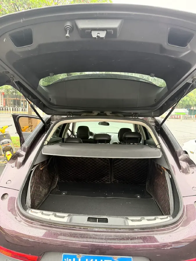 2014 DS 6 1.6T 167HP L4 6AT,autocango,china used car exporter,china ev exporter,chinese used car exporter,chinese used ev exporter