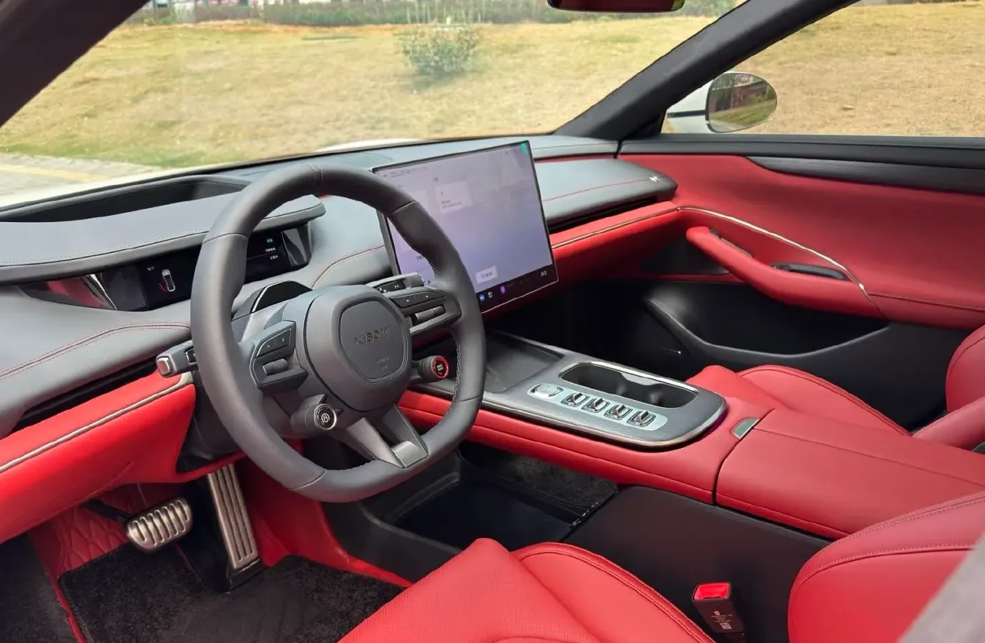 2024 MI SU7 BEV 101KWH,autocango,china used car exporter,china ev exporter,chinese used car exporter,chinese used ev exporter