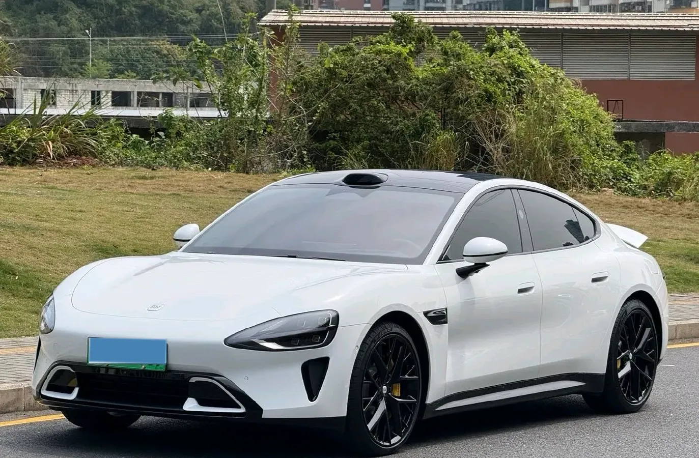 2024 MI SU7 BEV 101KWH,autocango,china used car exporter,china ev exporter,chinese used car exporter,chinese used ev exporter