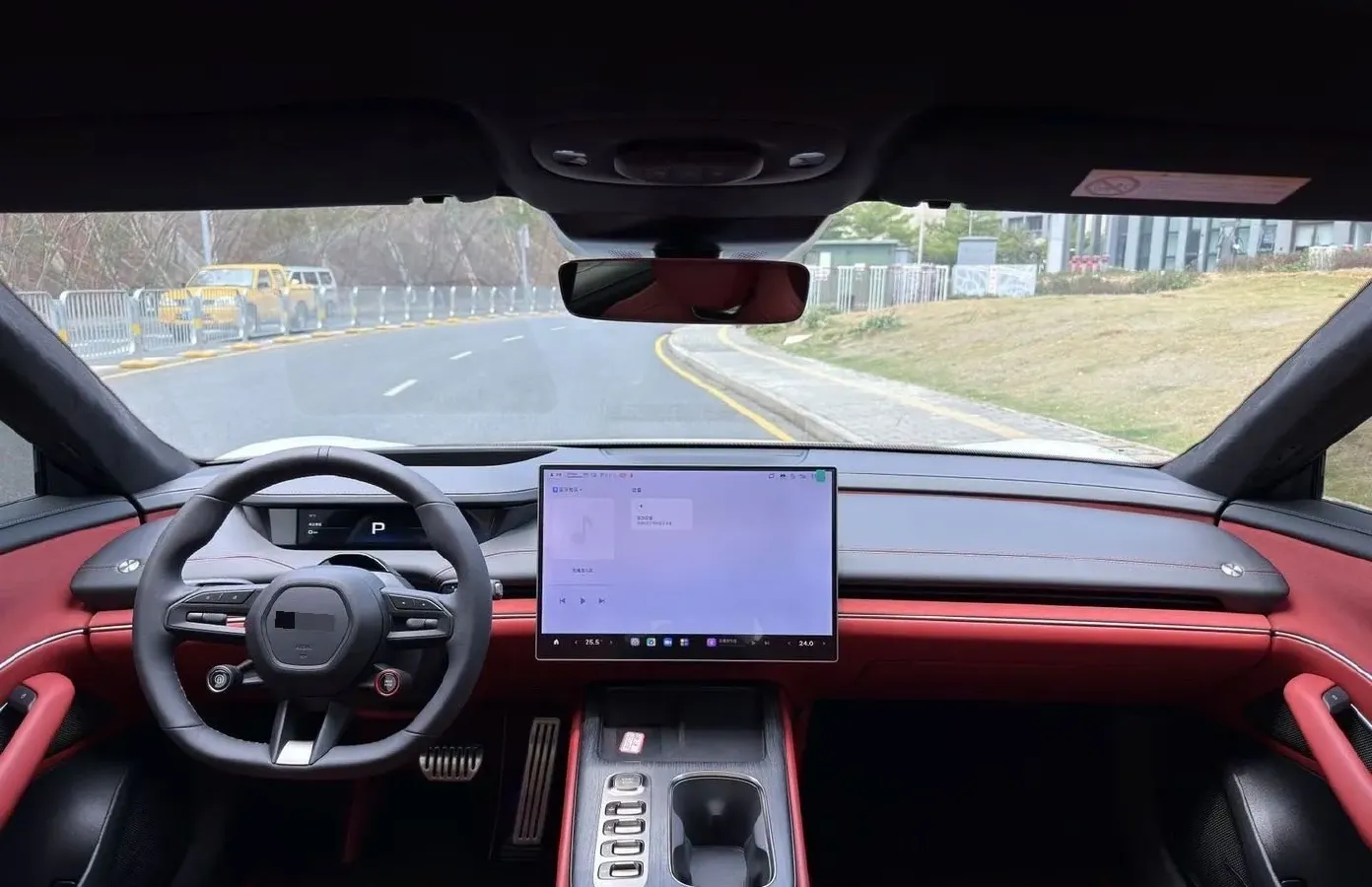 2024 MI SU7 BEV 101KWH,autocango,china used car exporter,china ev exporter,chinese used car exporter,chinese used ev exporter