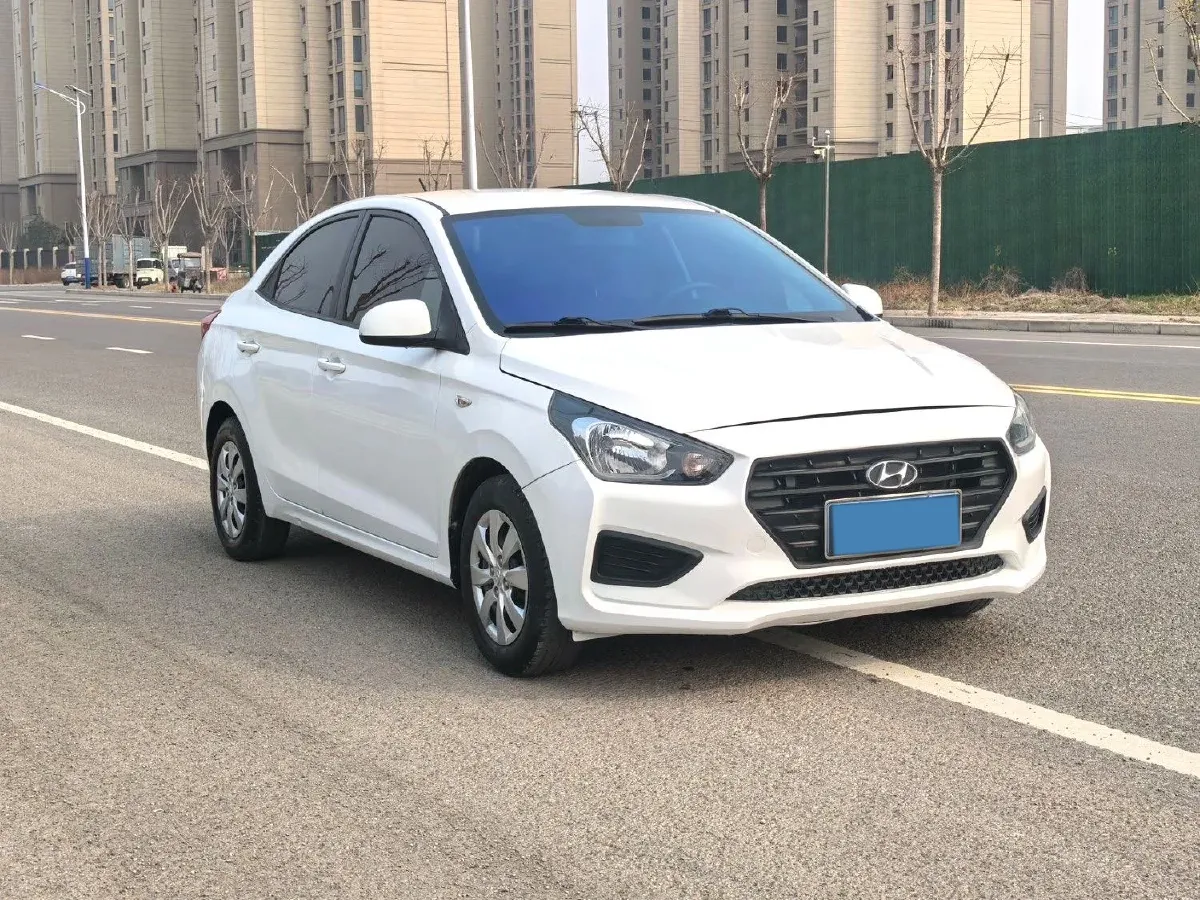2020 Hyundai Reina 1.4L 95HP L4 5MT,autocango,china used car exporter,china ev exporter,chinese used car exporter,chinese used ev exporter