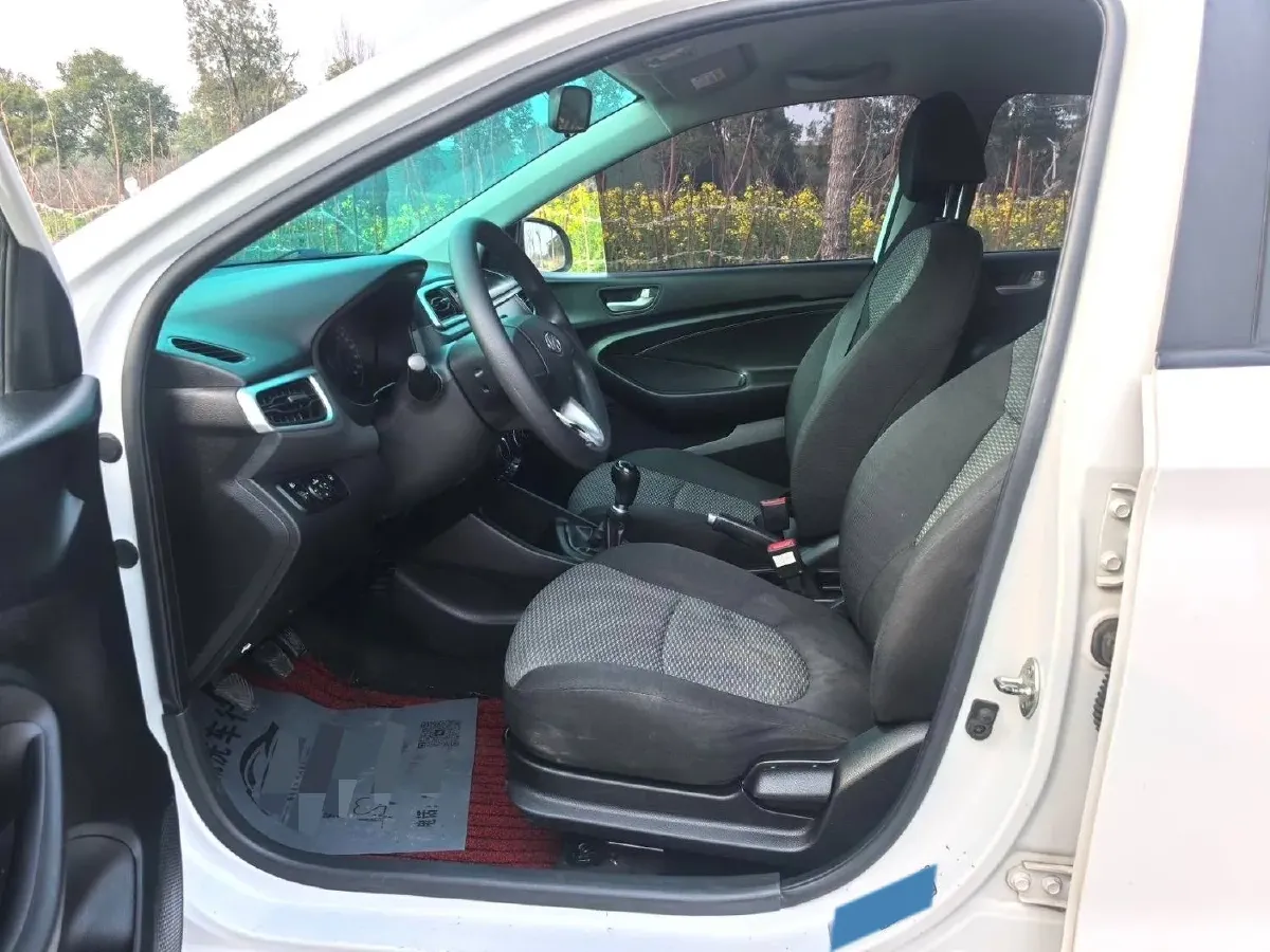 2020 Hyundai Reina 1.4L 95HP L4 5MT,autocango,china used car exporter,china ev exporter,chinese used car exporter,chinese used ev exporter