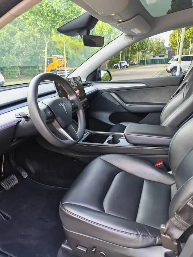 2024 Iveco OuSheng BEV 77.28KWH,autocango,china used car exporter,china ev exporter,chinese used car exporter,chinese used ev exporter