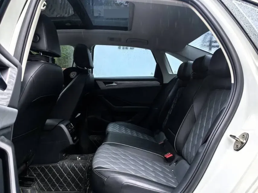 2023 Volkswagen Sagitar 1.5T 160HP L4 7DCT,autocango,china used car exporter,china ev exporter,chinese used car exporter,chinese used ev exporter