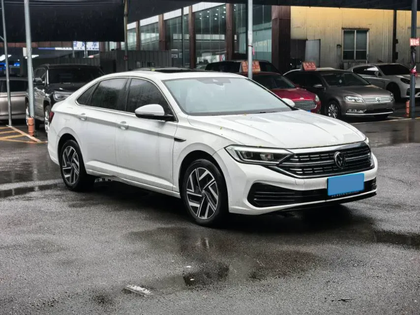 2023 Volkswagen Sagitar 1.5T 160HP L4 7DCT,autocango,china used car exporter,china ev exporter,chinese used car exporter,chinese used ev exporter