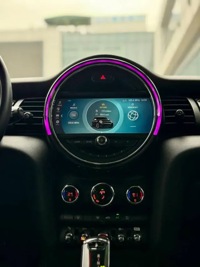 2018 MINI MINI 2.0T 192HP L4 7DCT,autocango,china used car exporter,china ev exporter,chinese used car exporter,chinese used ev exporter