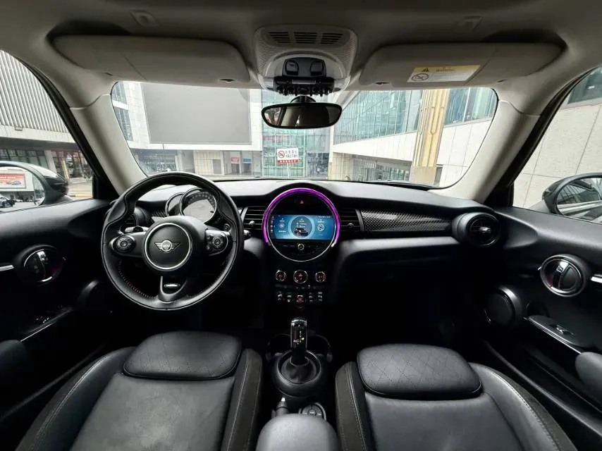 2018 MINI MINI 2.0T 192HP L4 7DCT,autocango,china used car exporter,china ev exporter,chinese used car exporter,chinese used ev exporter