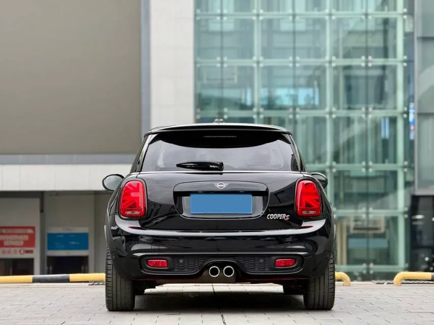 2018 MINI MINI 2.0T 192HP L4 7DCT,autocango,china used car exporter,china ev exporter,chinese used car exporter,chinese used ev exporter