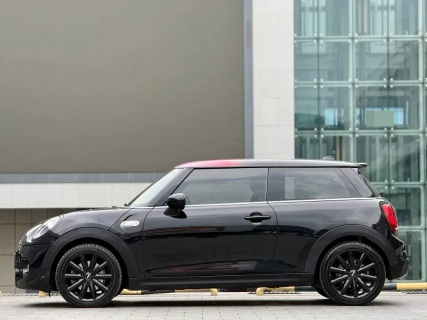 2018 MINI MINI 2.0T 192HP L4 7DCT,autocango,china used car exporter,china ev exporter,chinese used car exporter,chinese used ev exporter
