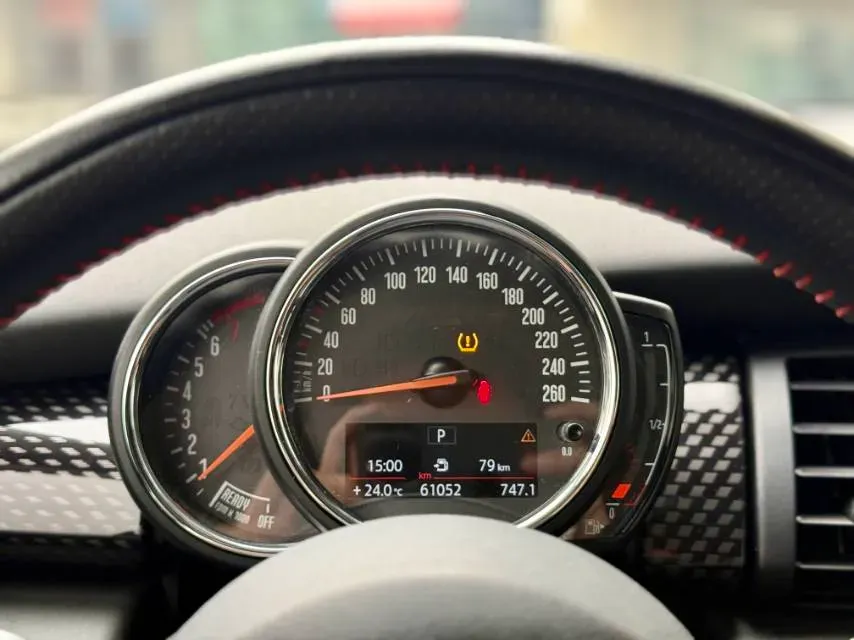 2018 MINI MINI 2.0T 192HP L4 7DCT,autocango,china used car exporter,china ev exporter,chinese used car exporter,chinese used ev exporter