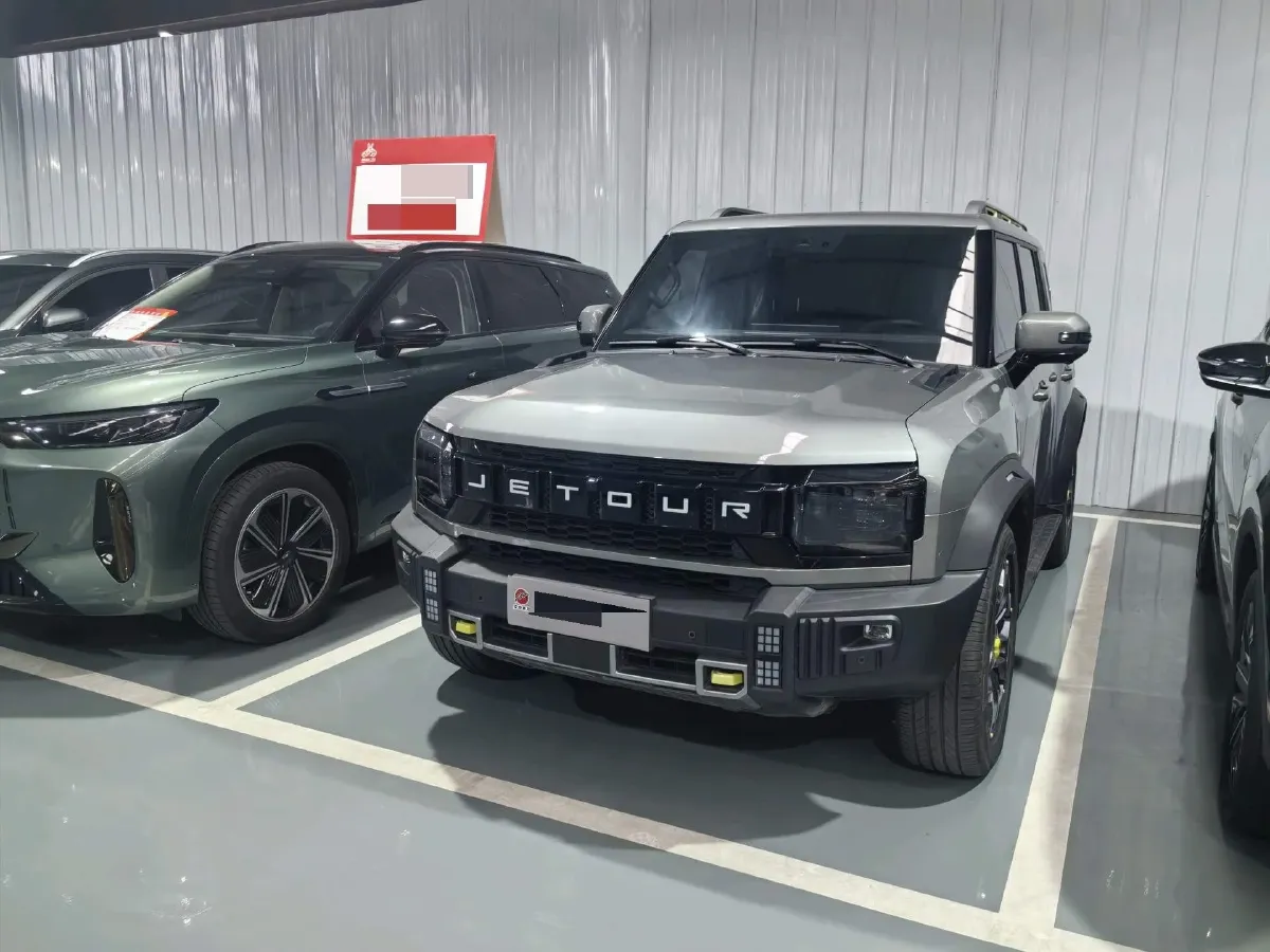 2024 Jetour ShanHai TravellerC-DM 1.5T 156HP L4 3DHT PHEV 43.24KWH,autocango,china used car exporter,china ev exporter,chinese used car exporter,chinese used ev exporter