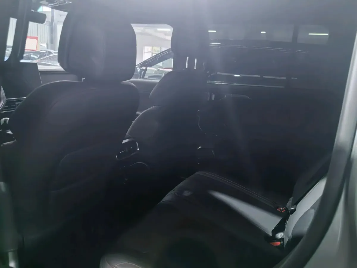 2024 Jetour ShanHai TravellerC-DM 1.5T 156HP L4 3DHT PHEV 43.24KWH,autocango,china used car exporter,china ev exporter,chinese used car exporter,chinese used ev exporter