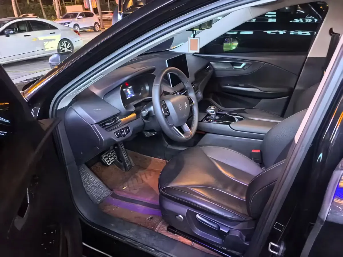 2022 HongQi E-QM5 BEV 54KWH,autocango,china used car exporter,china ev exporter,chinese used car exporter,chinese used ev exporter