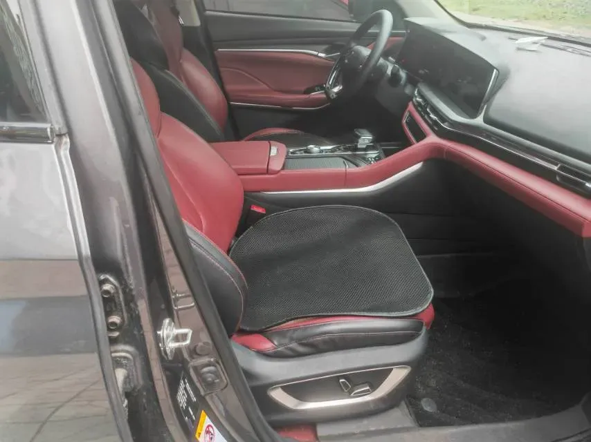 2020 ChangAn CS75 Plus 2.0T 233HP L4 8AT,autocango,china used car exporter,china ev exporter,chinese used car exporter,chinese used ev exporter