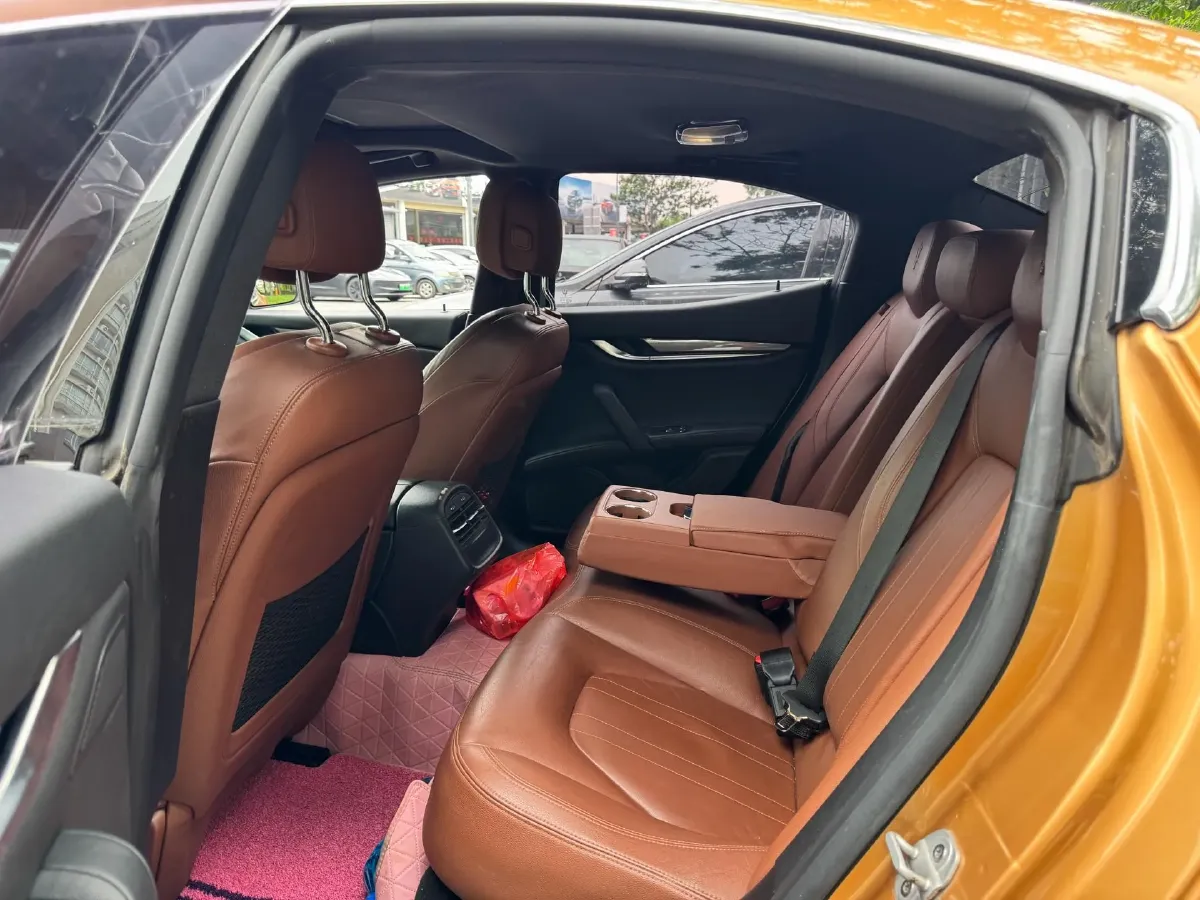 2018 Maserati Ghibli 3.0T 350HP V6 8AT,autocango,china used car exporter,china ev exporter,chinese used car exporter,chinese used ev exporter