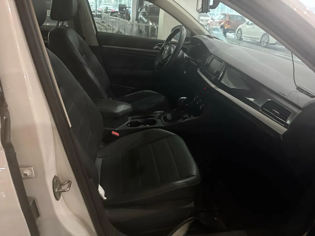 2018 Volkswagen Lavida 1.2T 116HP L4 7DCT,autocango,china used car exporter,china ev exporter,chinese used car exporter,chinese used ev exporter