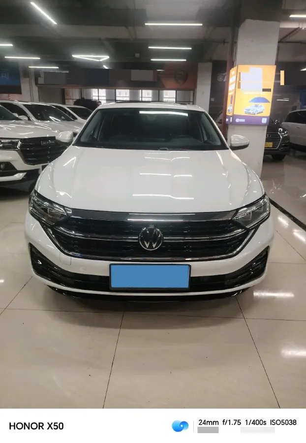 2023 Volkswagen Sagitar 1.5T 160HP L4 7DCT,autocango,china used car exporter,china ev exporter,chinese used car exporter,chinese used ev exporter
