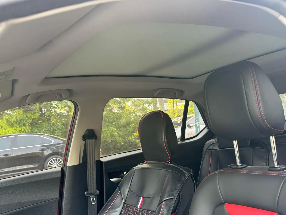 2021 BaoJun 510 1.5L 99HP L4 CVT,autocango,china used car exporter,china ev exporter,chinese used car exporter,chinese used ev exporter