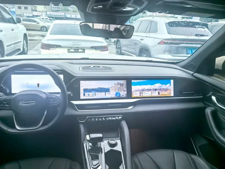 2024 Geely Monjaro 2.0T 218HP L4 7DCT,autocango,china used car exporter,china ev exporter,chinese used car exporter,chinese used ev exporter