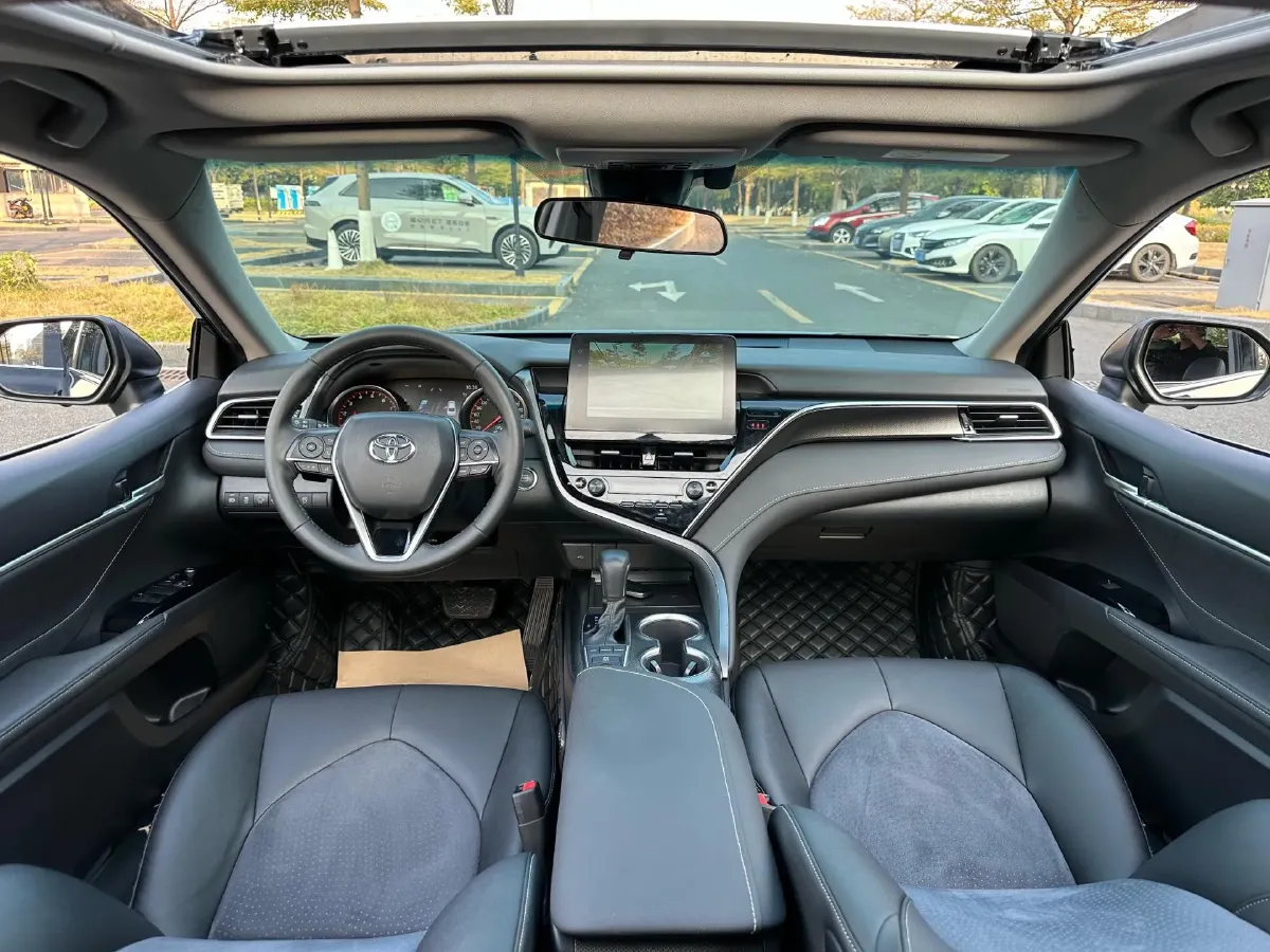 2021 Toyota Camry 2.0L 178HP L4 CVT,autocango,china used car exporter,china ev exporter,chinese used car exporter,chinese used ev exporter