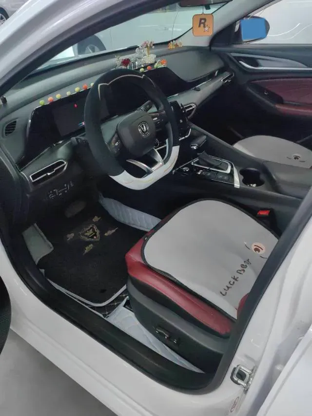 2021 ChangAn Eado 1.4T 160HP L4 7DCT,autocango,china used car exporter,china ev exporter,chinese used car exporter,chinese used ev exporter