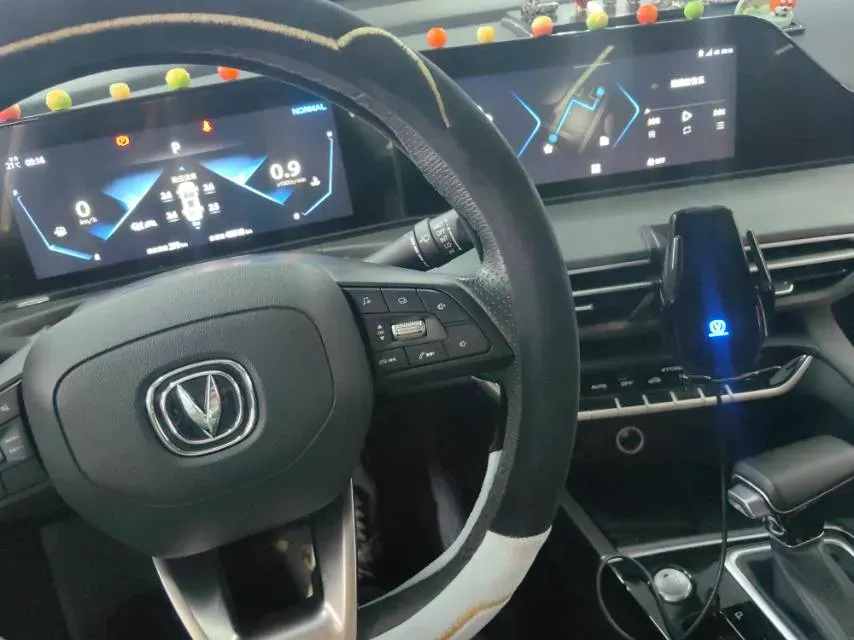 2021 ChangAn Eado 1.4T 160HP L4 7DCT,autocango,china used car exporter,china ev exporter,chinese used car exporter,chinese used ev exporter