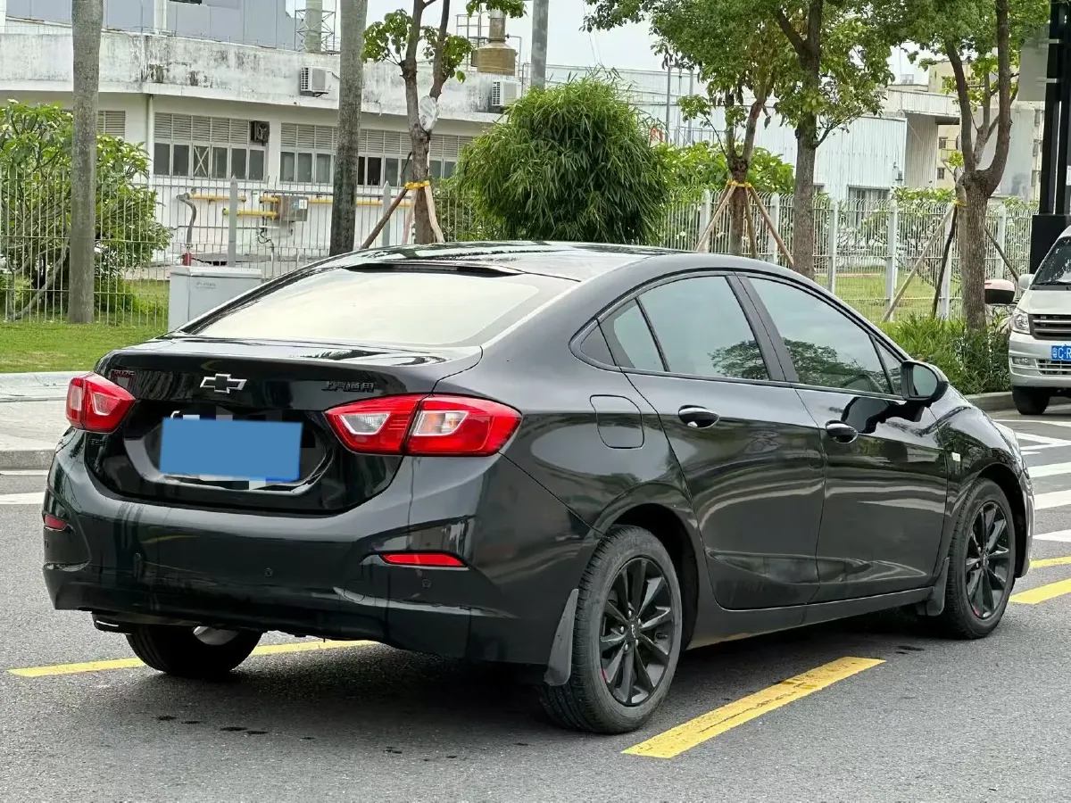 2018 Chevrolet Cruze 1.5L 114HP L4 6AT,autocango,china used car exporter,china ev exporter,chinese used car exporter,chinese used ev exporter