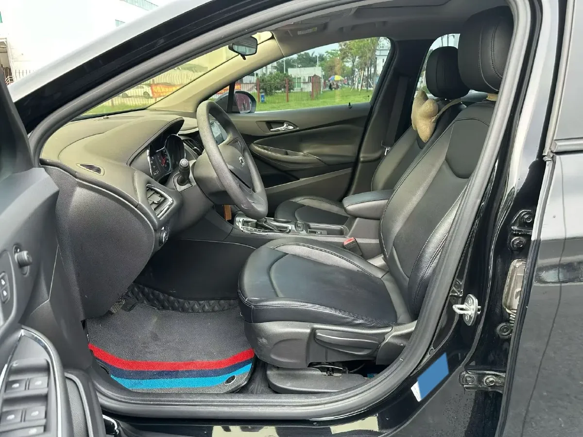 2018 Chevrolet Cruze 1.5L 114HP L4 6AT,autocango,china used car exporter,china ev exporter,chinese used car exporter,chinese used ev exporter