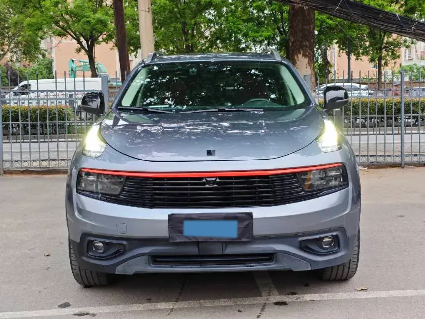 2019 Beijing BJ40 2.0T 218HP L4 6AT,autocango,china used car exporter,china ev exporter,chinese used car exporter,chinese used ev exporter