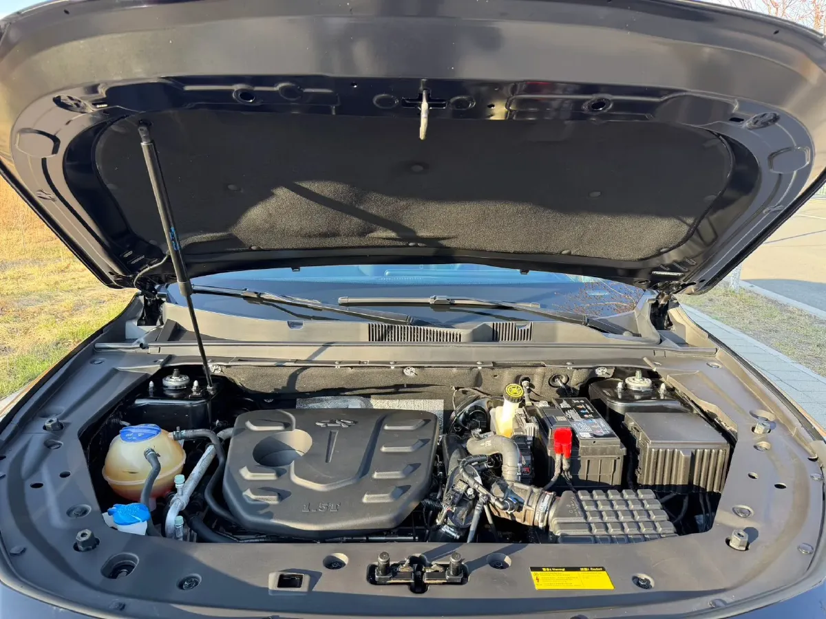 2023 Jetour X70 Plus 1.5T 156HP L4 6MT,autocango,china used car exporter,china ev exporter,chinese used car exporter,chinese used ev exporter