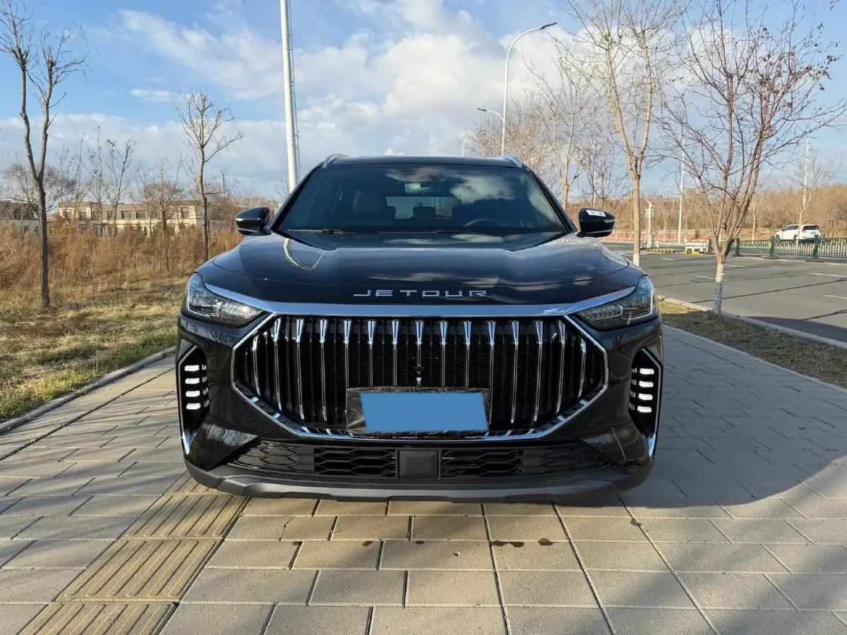 2023 Jetour X70 Plus 1.5T 156HP L4 6MT,autocango,china used car exporter,china ev exporter,chinese used car exporter,chinese used ev exporter