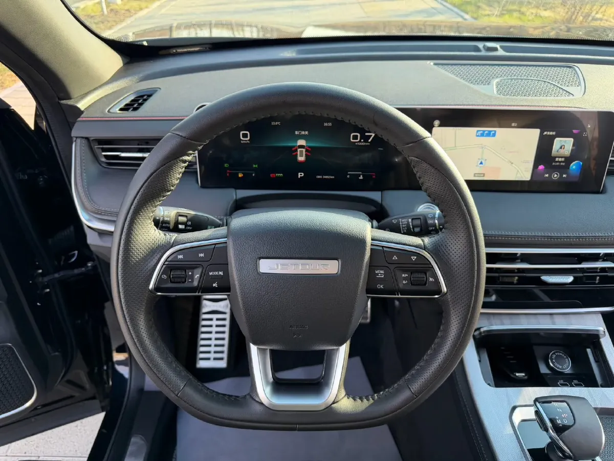 2023 Jetour X70 Plus 1.5T 156HP L4 6MT,autocango,china used car exporter,china ev exporter,chinese used car exporter,chinese used ev exporter