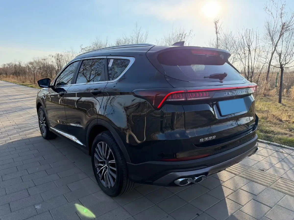 2023 Jetour X70 Plus 1.5T 156HP L4 6MT,autocango,china used car exporter,china ev exporter,chinese used car exporter,chinese used ev exporter