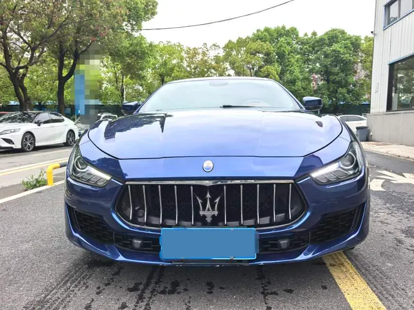 2018 Maserati Ghibli 3.0T 350HP V6 8AT,autocango,china used car exporter,china ev exporter,chinese used car exporter,chinese used ev exporter