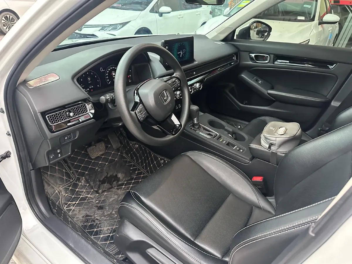 2023 Honda Civic 1.5T 182HP L4 CVT,autocango,china used car exporter,china ev exporter,chinese used car exporter,chinese used ev exporter