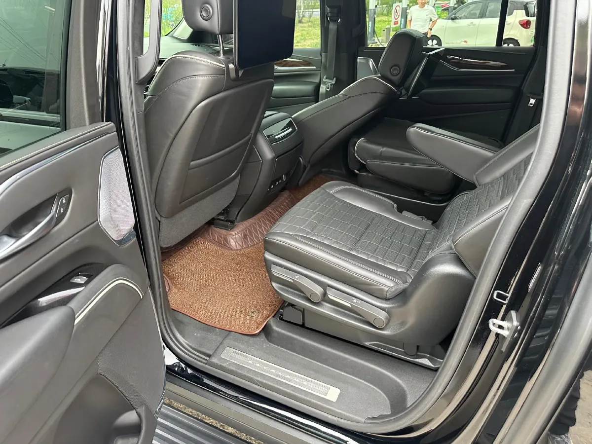 2022 Cadillac CT5 2.0T 237HP L4 10AT,autocango,china used car exporter,china ev exporter,chinese used car exporter,chinese used ev exporter