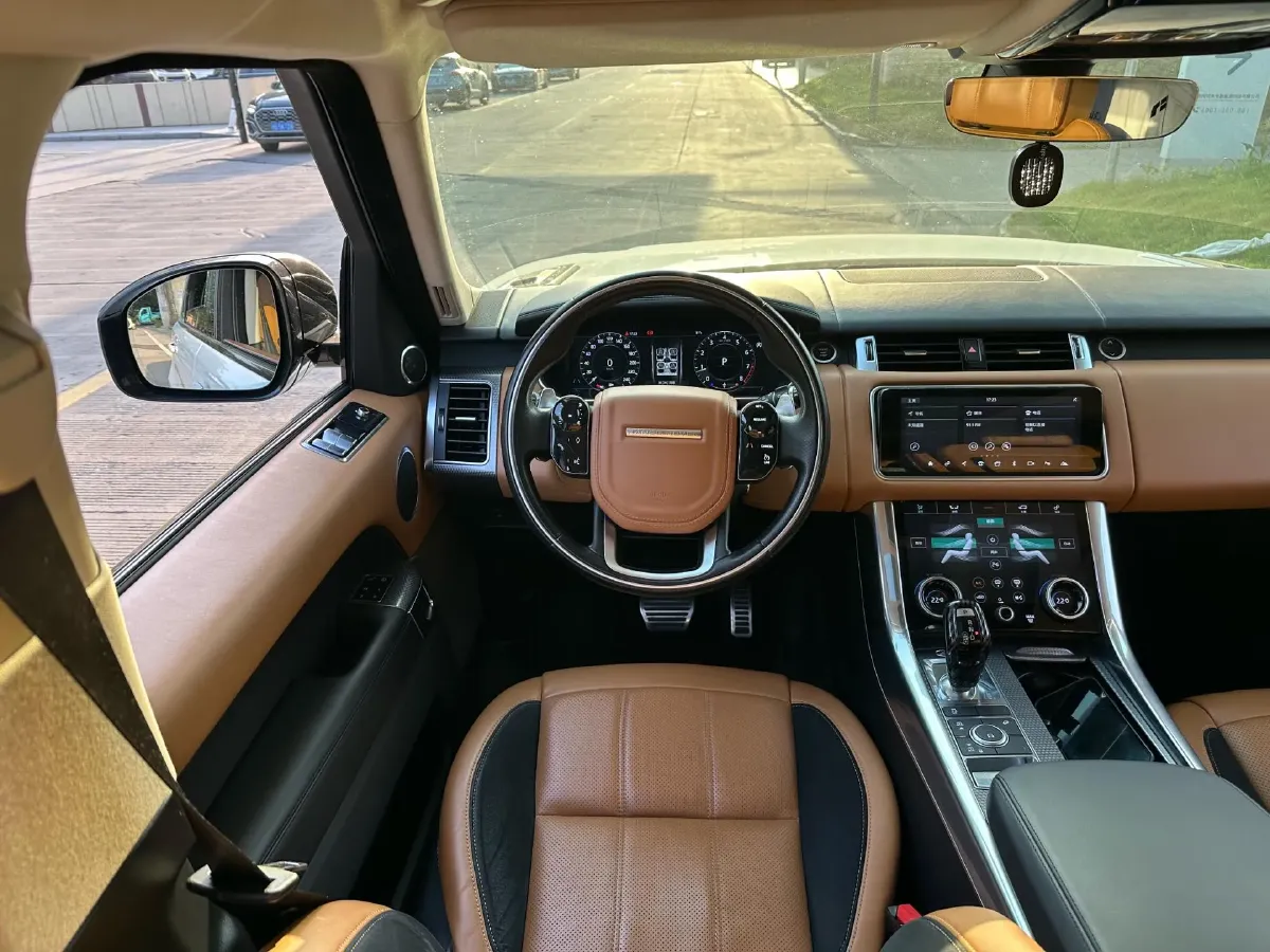 2018 Land Rover Range Rover Sport 3.0T 340HP V6 8AT,autocango,china used car exporter,china ev exporter,chinese used car exporter,chinese used ev exporter