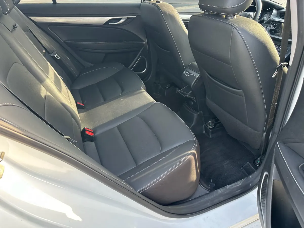 2020 Geely Emgrand 1.5L 109HP L4 CVT,autocango,china used car exporter,china ev exporter,chinese used car exporter,chinese used ev exporter