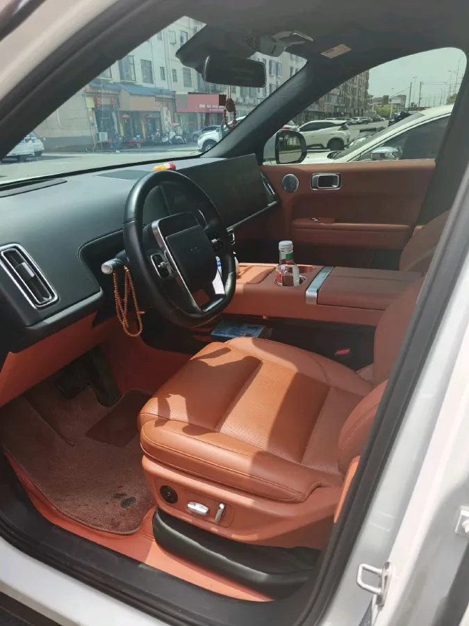 2024 Li L6 Range Extended 154HP L4 REEV 36.8KWH,autocango,china used car exporter,china ev exporter,chinese used car exporter,chinese used ev exporter